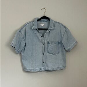 Gianni Bini Light Blue Casual Button Down Shirt